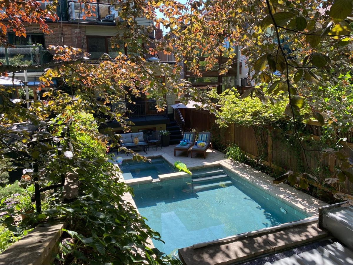 Superb Beach Home:Heated Pool-Hot Tub Open 365Days Toronto Bagian luar foto
