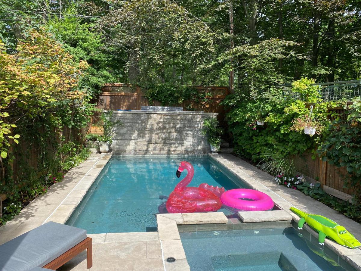 Superb Beach Home:Heated Pool-Hot Tub Open 365Days Toronto Bagian luar foto